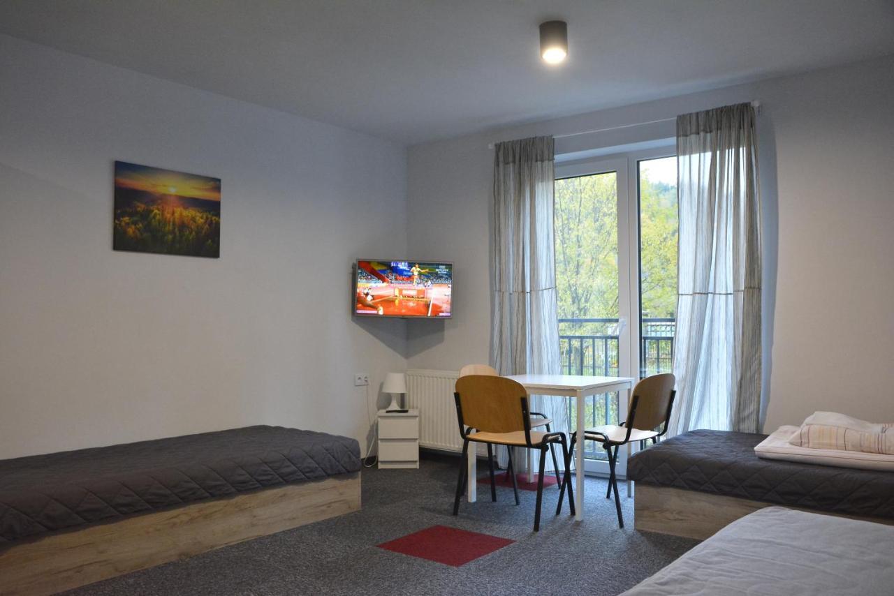 Dom Goscinny Skarpa Krynica-Zdrój Exterior foto