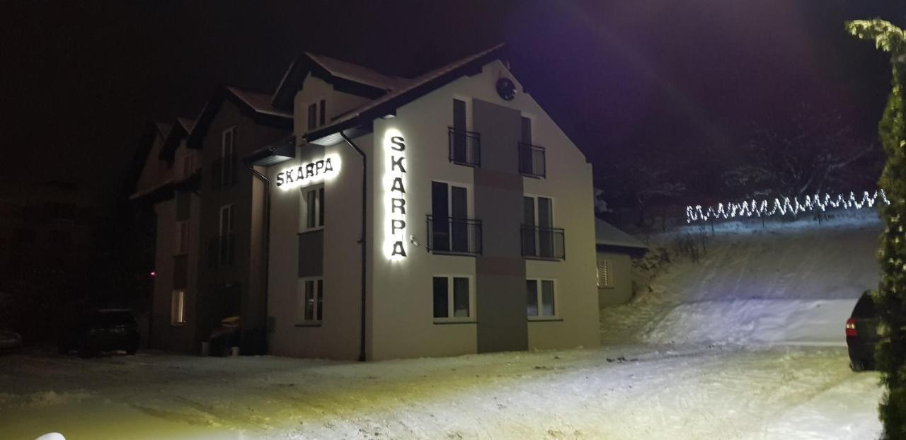 Dom Goscinny Skarpa Krynica-Zdrój Exterior foto