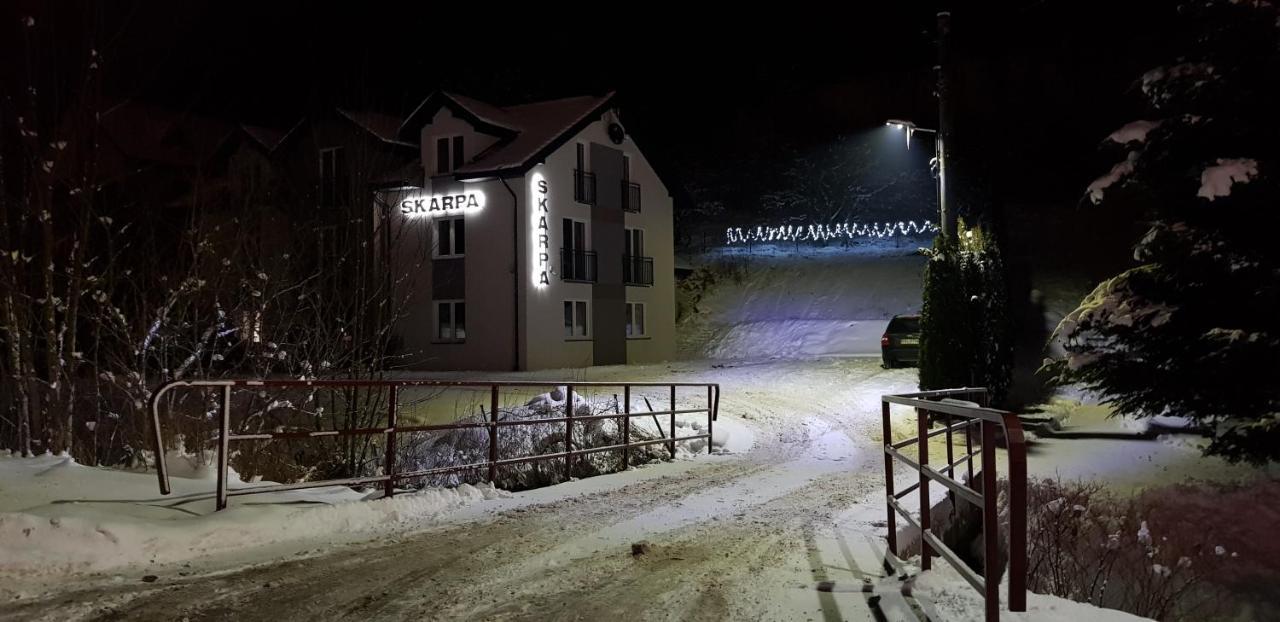 Dom Goscinny Skarpa Krynica-Zdrój Exterior foto